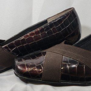 Ros Hommerson Black Crock Patent Lata Pump Size 9